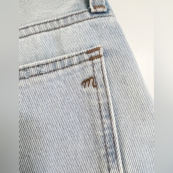 Madewell Relaxed Denim Shorts in Light Wash - Picture 8 of 10